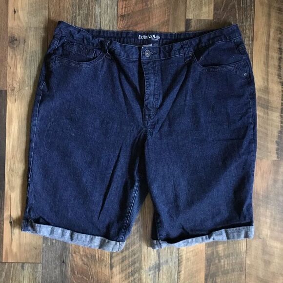 St. John’s Bay Jean Denim Bermuda Shorts Plus SZ 22 cuffed women’s - Picture 1 of 5